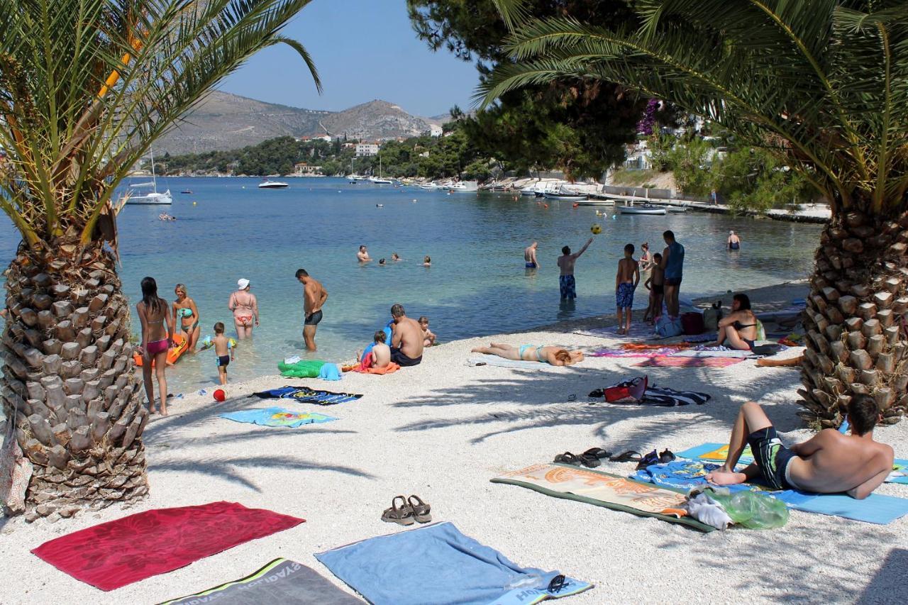 Apartments By The Sea Trogir - 11895 Exterior foto